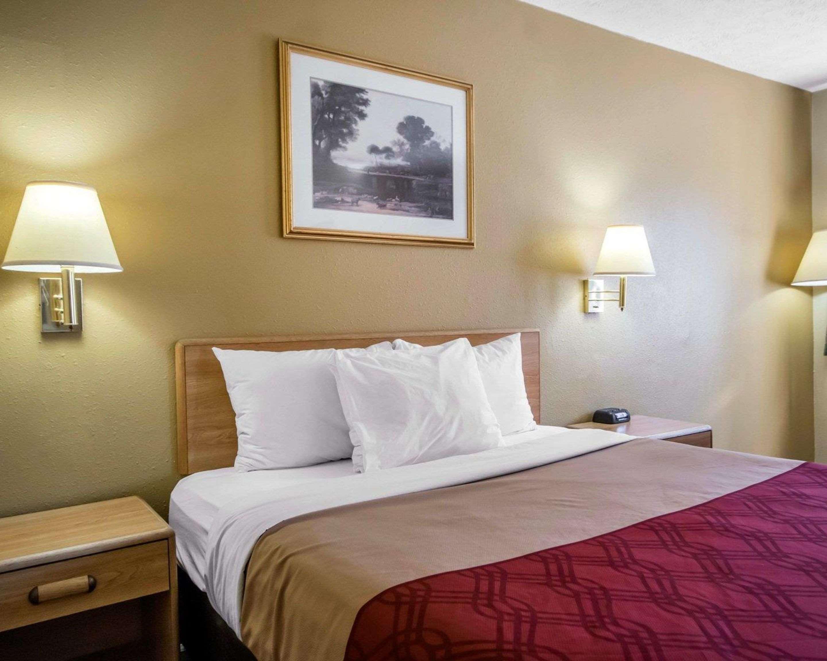 Econo Lodge Erlanger - Cincinnati Airport Dış mekan fotoğraf