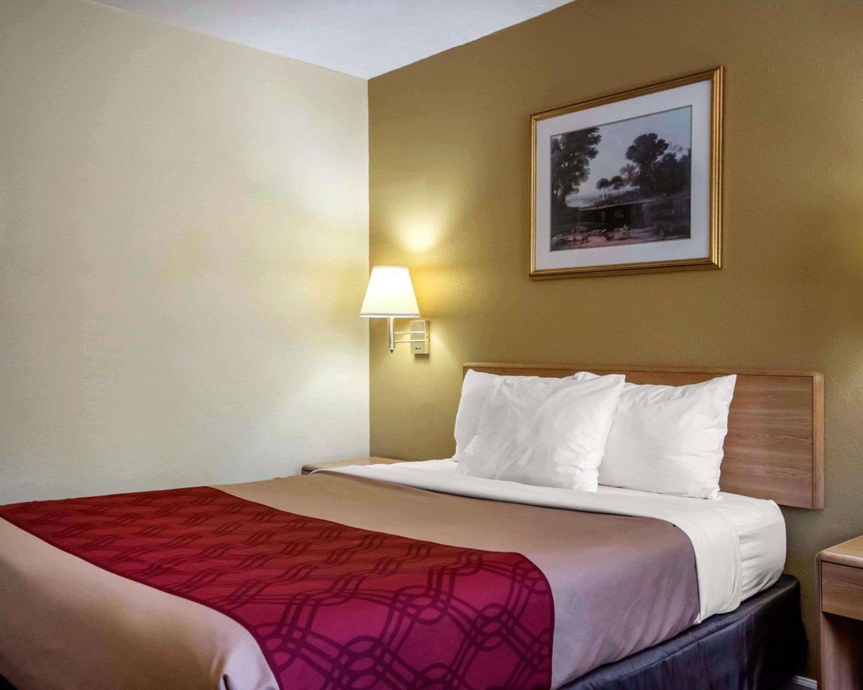 Econo Lodge Erlanger - Cincinnati Airport Dış mekan fotoğraf