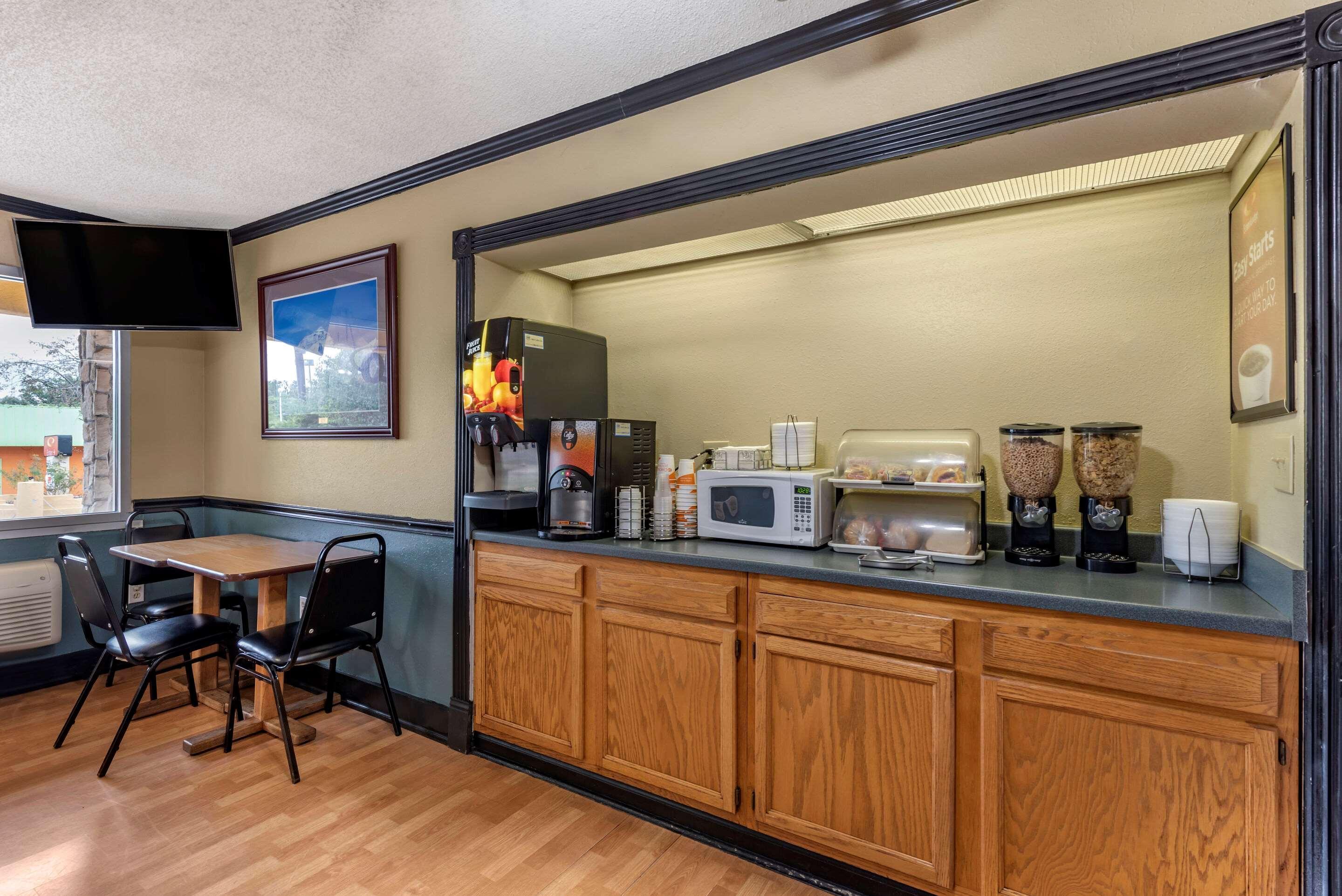 Econo Lodge Erlanger - Cincinnati Airport Dış mekan fotoğraf