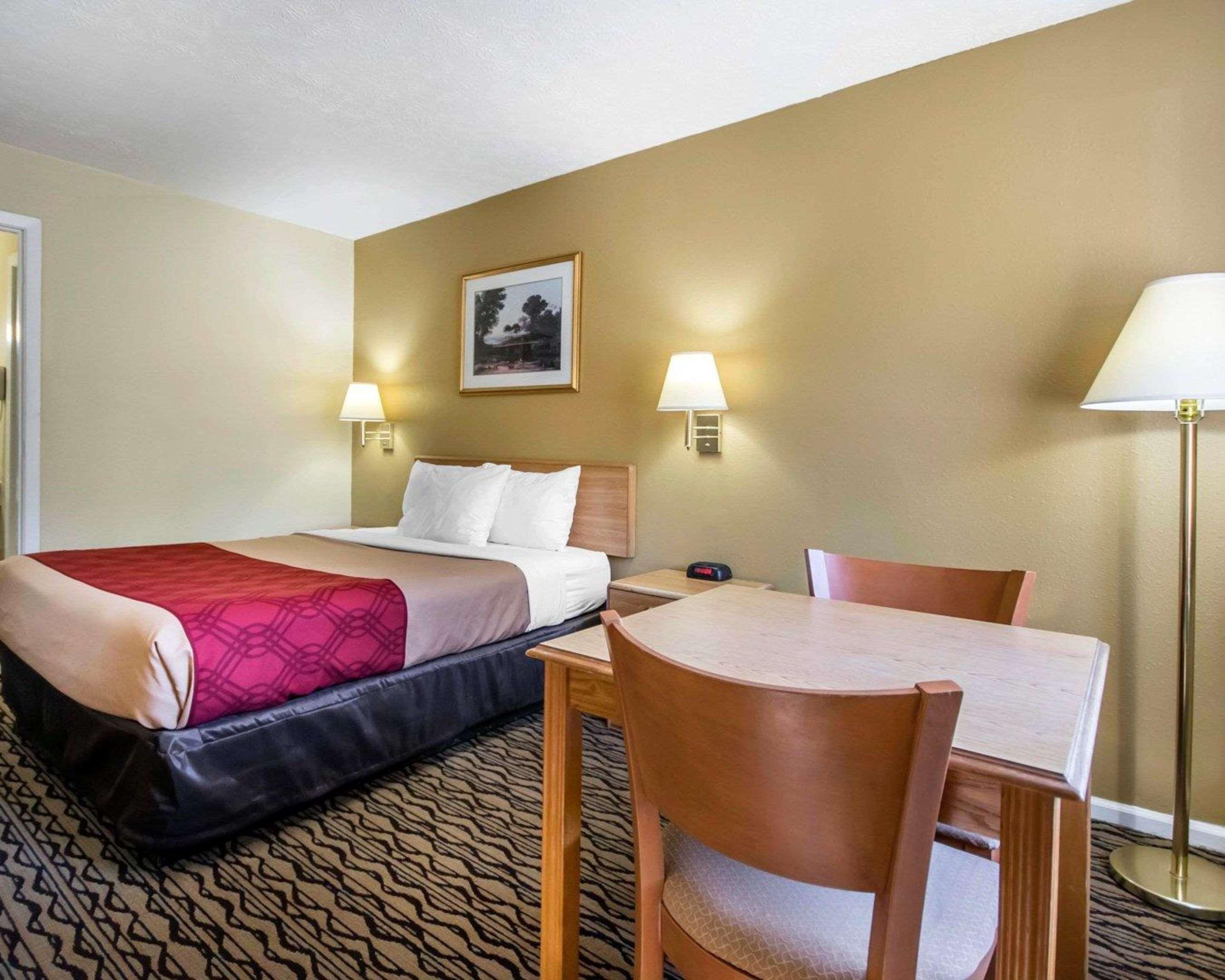 Econo Lodge Erlanger - Cincinnati Airport Dış mekan fotoğraf