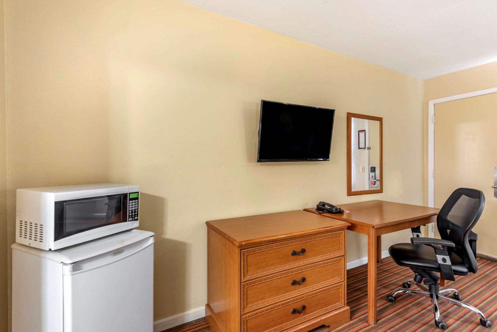Econo Lodge Erlanger - Cincinnati Airport Dış mekan fotoğraf