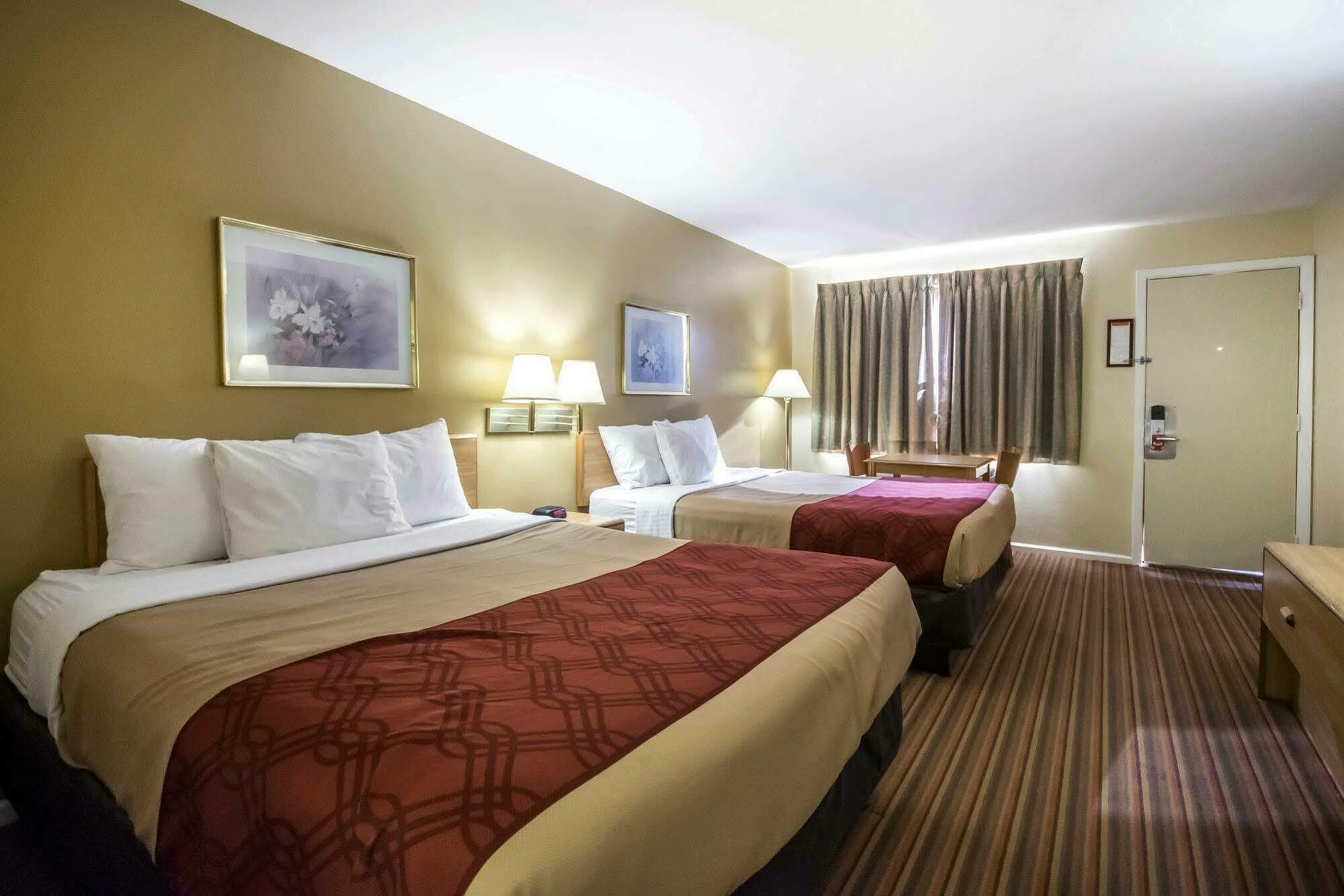 Econo Lodge Erlanger - Cincinnati Airport Dış mekan fotoğraf
